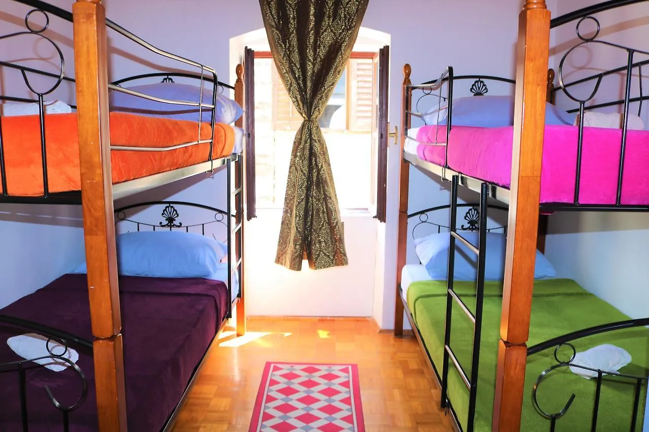 Hostel Alma 2 Porec 2*,  Croatia